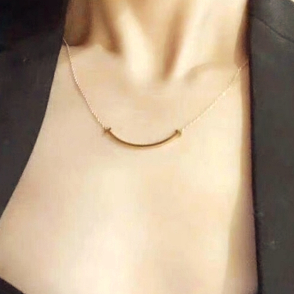 tiff smile necklace 😍